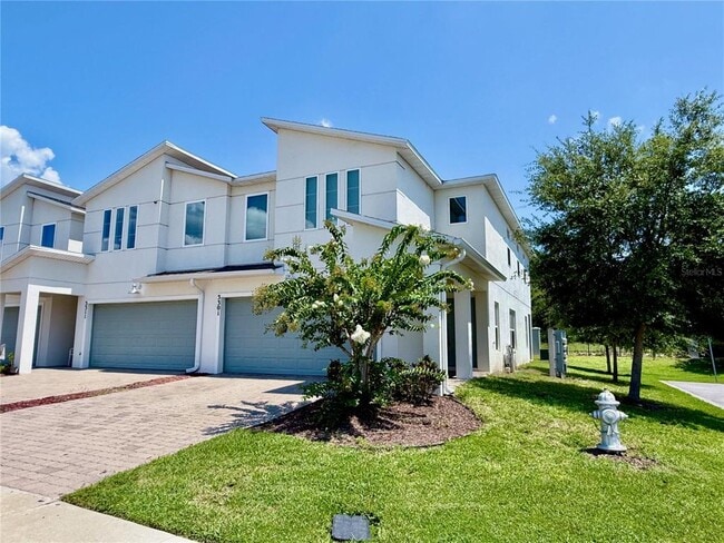 3301 Beau Rd in Kissimmee, FL - Building Photo - Building Photo
