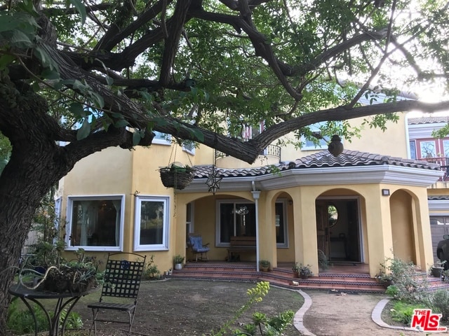 property at 8302 S Sepulveda Blvd