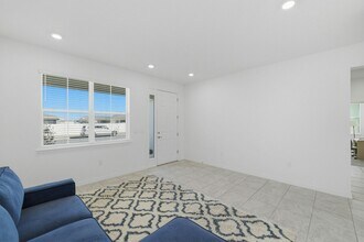 7288 SW 64th St Rd in Ocala, FL - Building Photo - Building Photo