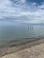 2142 Fairfield Beach Rd in Fairfield, CT - Building Photo