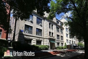 545 W Wellington, Unit A08C in Chicago, IL - Building Photo