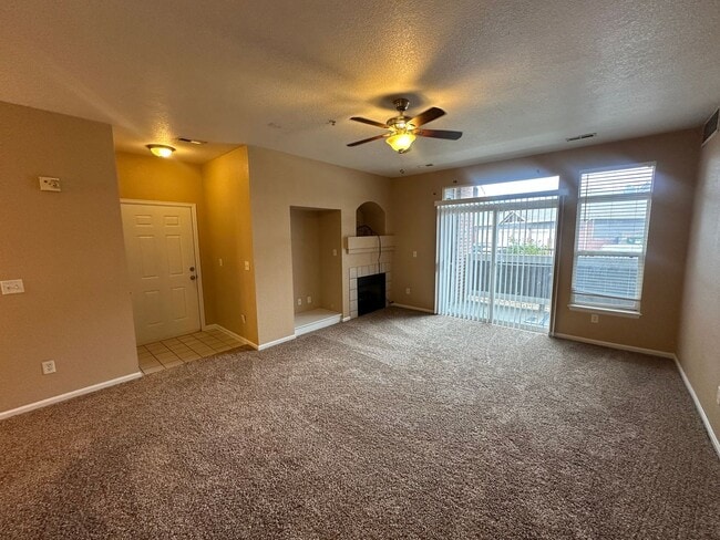 14251 E 1st Dr in Aurora, CO - Building Photo - Building Photo