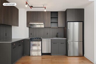 54 Noll St in Brooklyn, NY - Foto de edificio - Building Photo