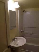9554 19th Bay St, Unit C in Norfolk, VA - Building Photo - Building Photo
