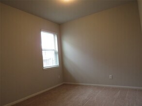 5309 Abbeville Ct in Dickinson, TX - Building Photo - Building Photo