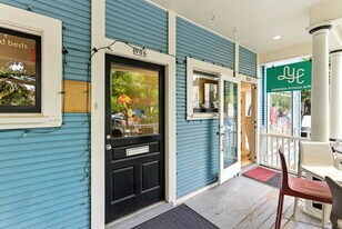 906 NW 23rd Ave in Portland, OR - Building Photo