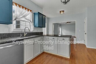 3391 Valley Crossing Dr in Greensboro, NC - Building Photo - Building Photo