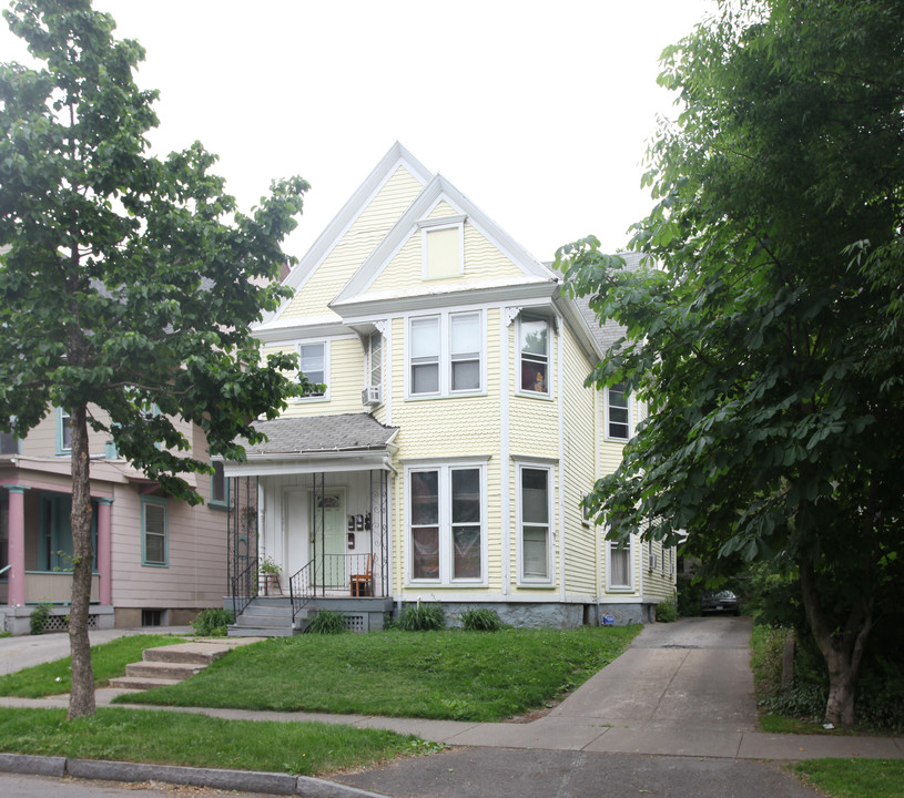 170 Meigs St in Rochester, NY - Foto de edificio