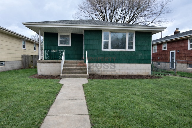property at 4408 Elm Ave