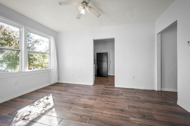 property at 1602 Wambolt St