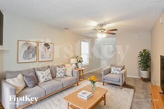 5982 Redcliff N Ln in Plainfield, IN - Building Photo - Building Photo