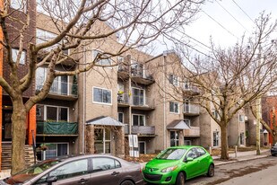 2270-2290 Gilford St in Montréal, QC - Building Photo