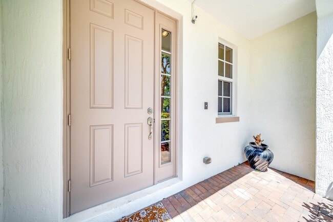 4543 Tara Cove Way in West Palm Beach, FL - Building Photo - Building Photo