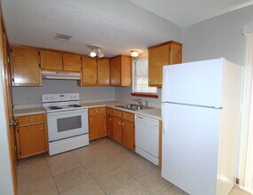 5306 Windham Rd in Milton, FL - Building Photo - Building Photo