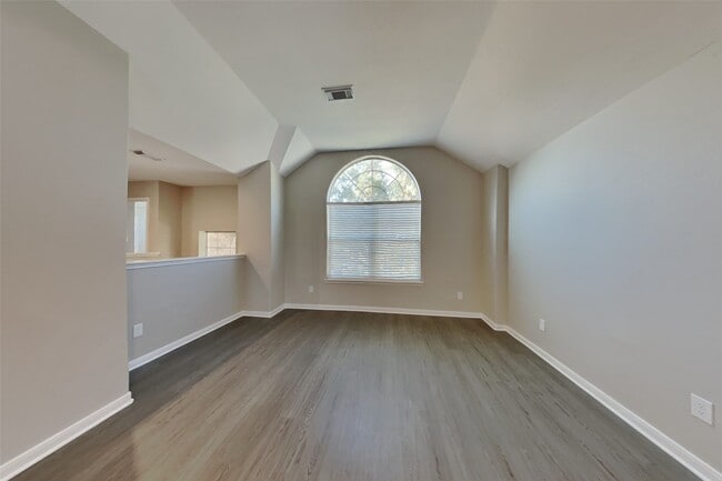 21549 Duke Alexander Dr