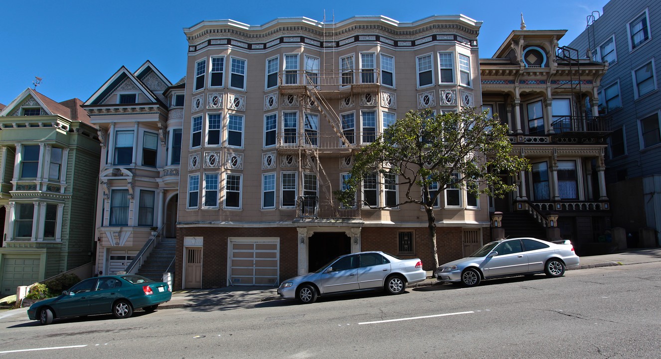 1665 Golden Gate Ave in San Francisco, CA - Building Photo