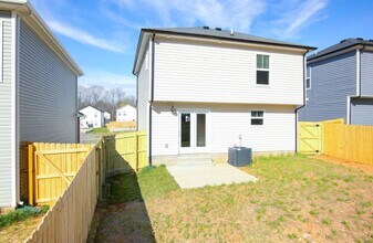 209 Quarry Overlook Wy in Clarksville, TN - Building Photo - Building Photo