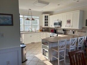 536 Shipmast Ct in Beaufort, NC - Building Photo - Building Photo