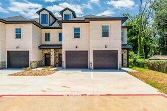 1540 W Long in Stephenville, TX - Building Photo - Building Photo