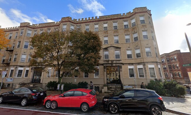 64 Brighton Ave, Unit 207