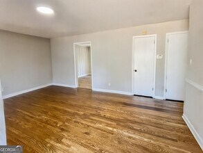 1831 Tanglewood Rd in Milledgeville, GA - Building Photo - Building Photo