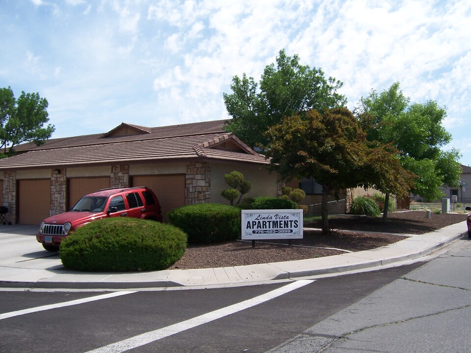 The Linda Vista Apartments in Fallon, NV - Building Photo