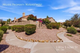 13814 S 42nd St in Phoenix, AZ - Building Photo - Building Photo