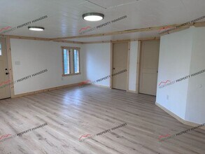 10341 184th Ave SW in Rochester, WA - Building Photo - Building Photo