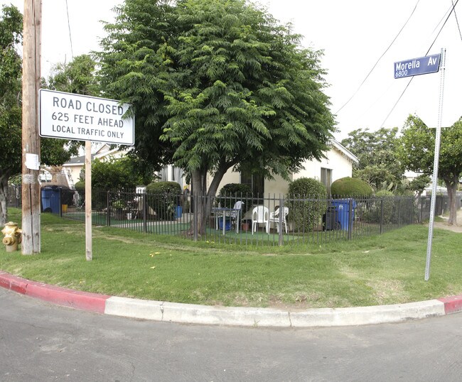 6859-6863 Morella Ave in North Hollywood, CA - Building Photo - Building Photo