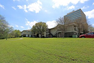 Medical Center in San Antonio, TX - Building Photo