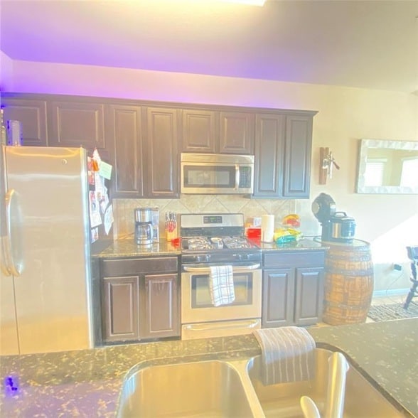 208 Moulins Ln in Georgetown, TX - Building Photo - Building Photo