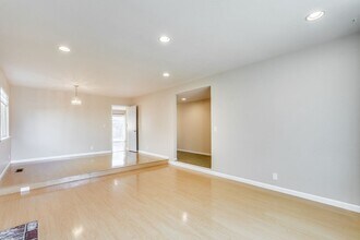 6186 Ellerbrook Way in San Jose, CA - Building Photo - Building Photo