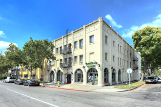 1005 S Central Ave, Unit 308 in Glendale, CA - Foto de edificio - Building Photo