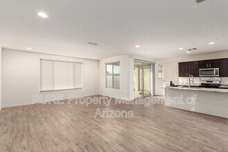 5616 N 90th Dr in Glendale, AZ - Building Photo - Building Photo