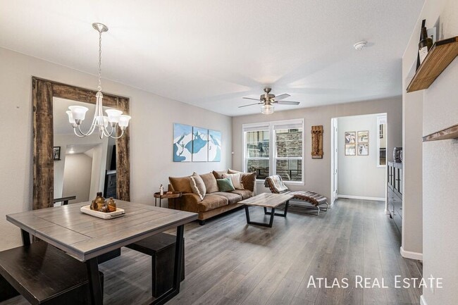 1536 Castle Creek Cir in Castle Rock, CO - Building Photo - Building Photo