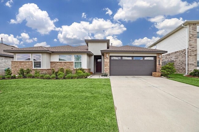 property at 919 Starcross Bnd Dr