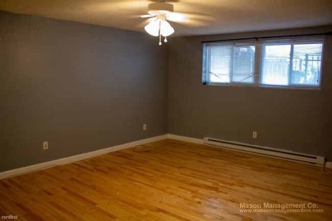 8 Kittredge St-Unit -Apt 1 in Boston, MA - Building Photo - Building Photo