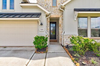 13424 Diamond Reef Ln in Texas City, TX - Foto de edificio - Building Photo