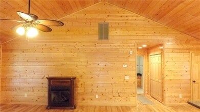 103 K D Ln in Ellijay, GA - Building Photo - Building Photo