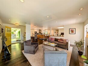 10 Idalia Ct in San Anselmo, CA - Building Photo - Building Photo