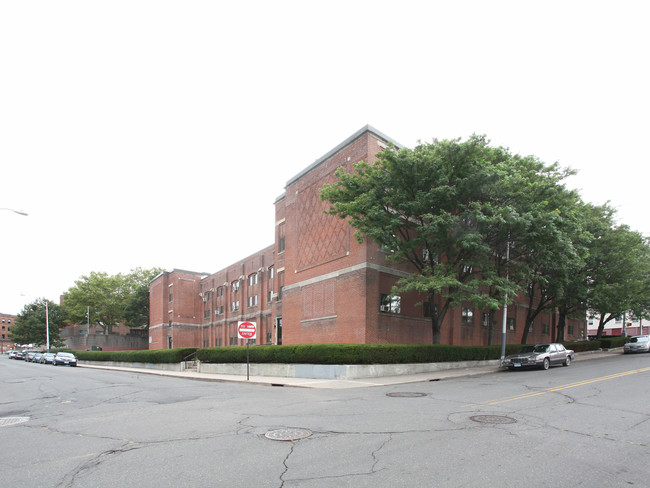 Burritt School Apartments