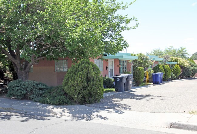 405-413 Chama St SE in Albuquerque, NM - Building Photo - Building Photo