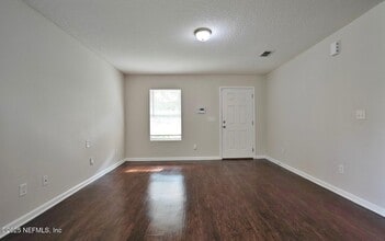 789 Van Buren St in Jacksonville, FL - Foto de edificio - Building Photo