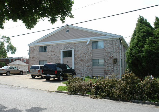 Davenport Apartments in Omaha, NE - Building Photo - Building Photo