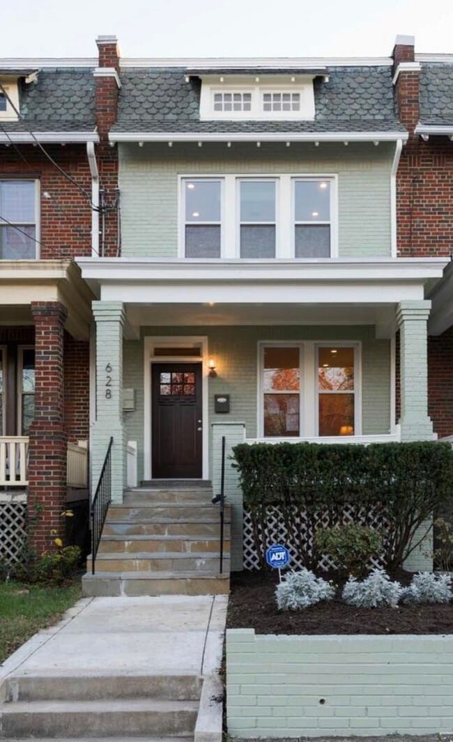 property at 628 Madison St NW