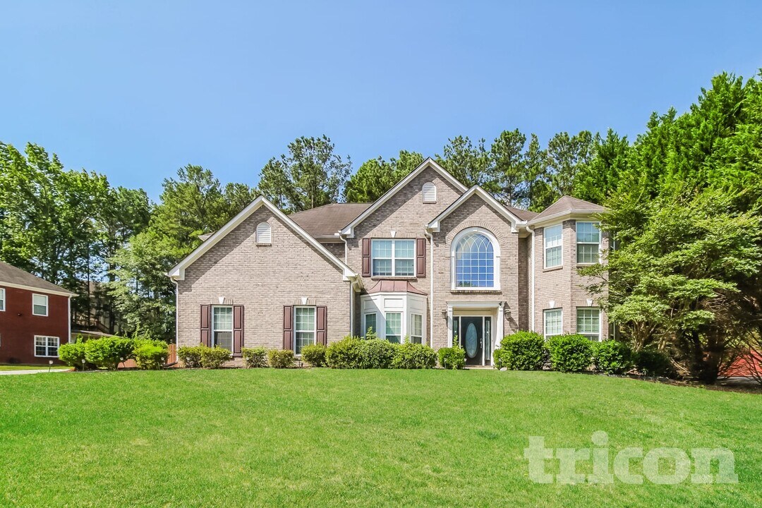 1524 Montauk Point in Conyers, GA - Foto de edificio