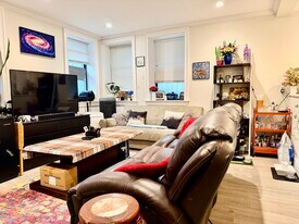 31 Glenville Ave, Unit 31 in Boston, MA - Building Photo