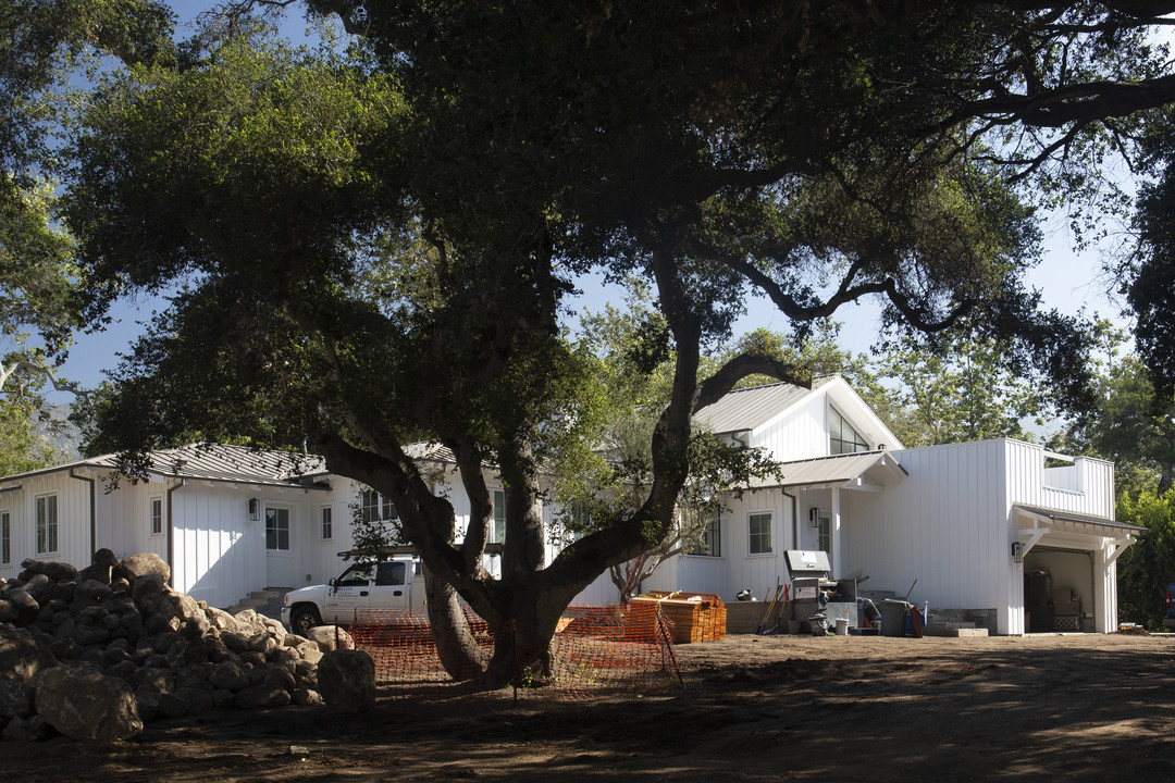 202 Olive Mill Rd in Santa Barbara, CA - Building Photo