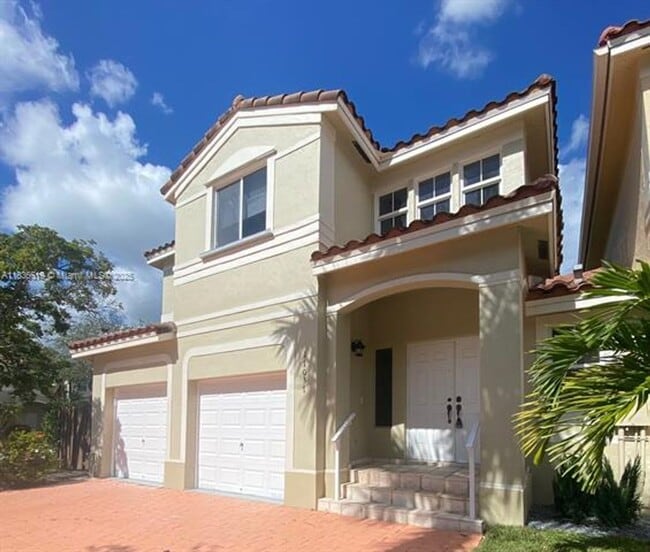 property at 17037 SW 39th St