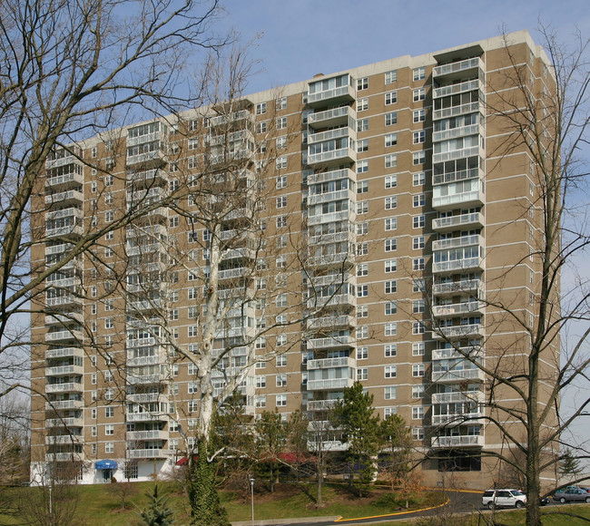 The Regency in Cincinnati, OH - Foto de edificio - Building Photo